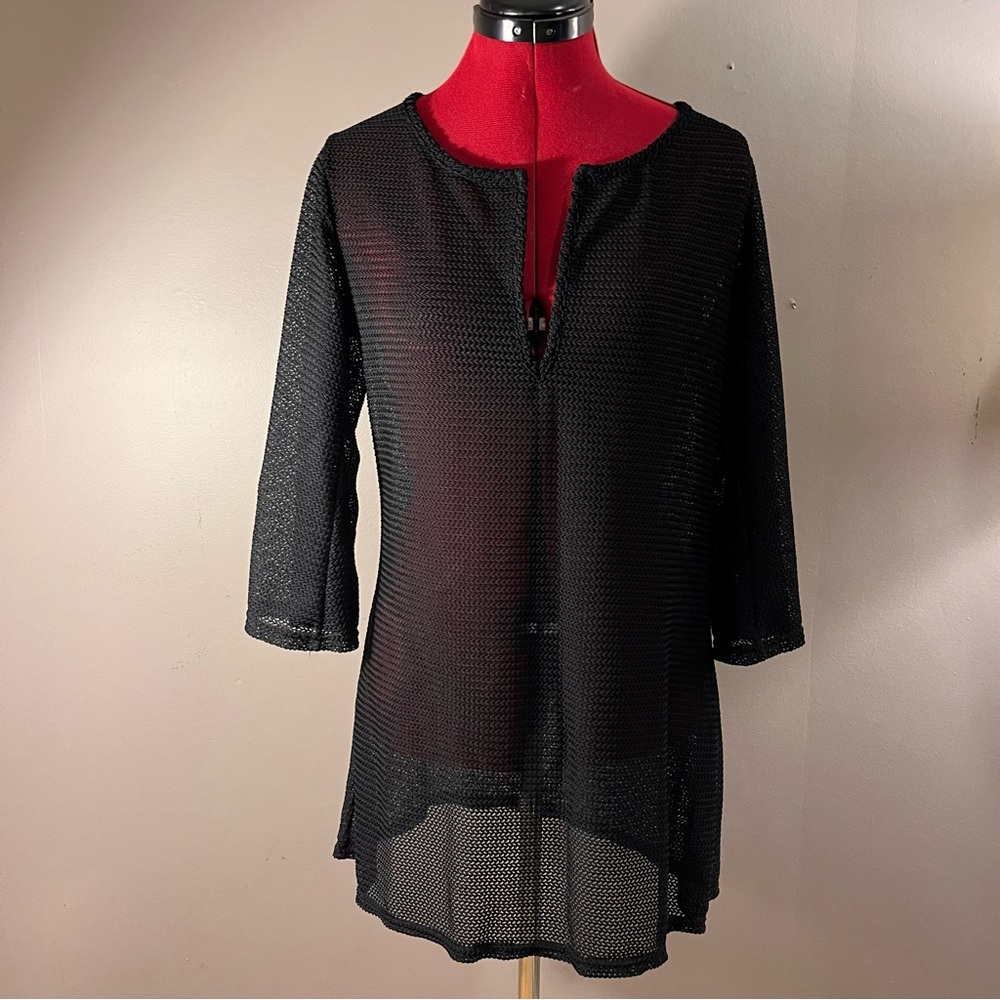 EUC Jordan Taylor medium black swimsuit coverup